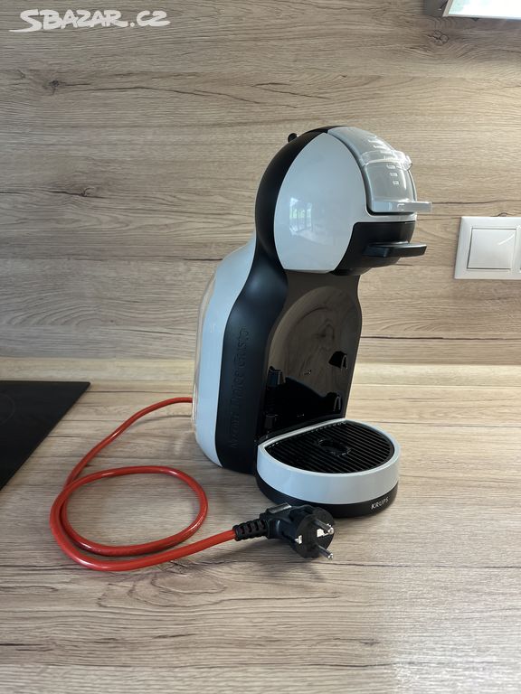 Kávovar na kapsle Dolce Gusto