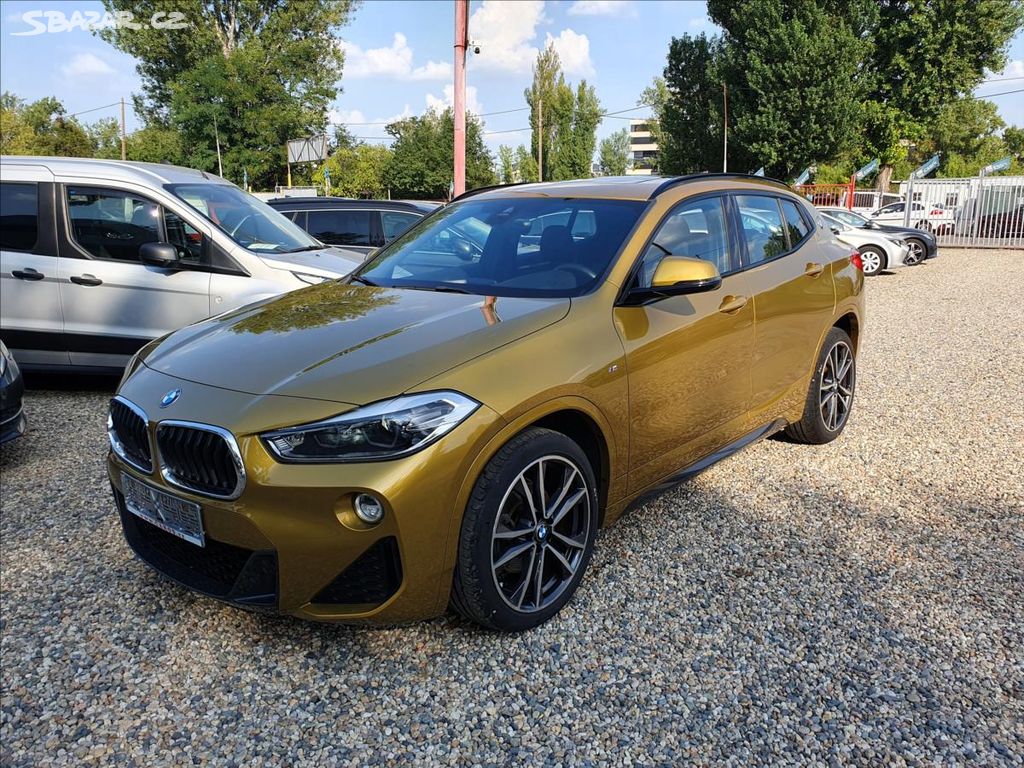 BMW X2, 18i,M-paket,led,navi