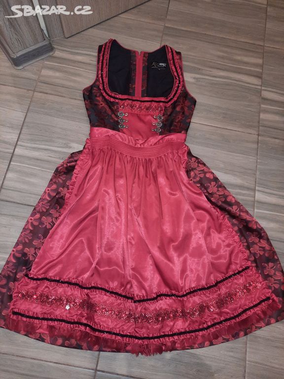 Bavorske saty Katie Lampe Dirndl