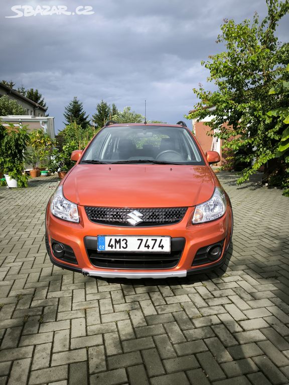 Suzuki Sx4 1,5 82kW r.2010, 72651km.