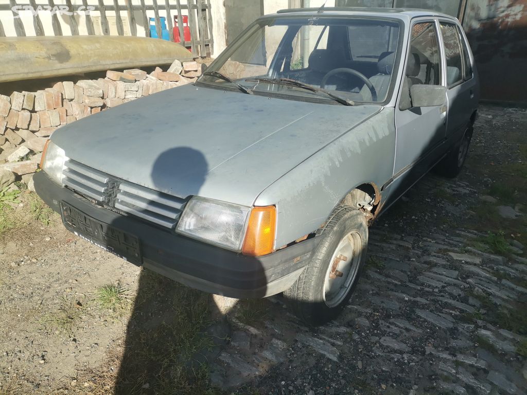 Nahradni dily Peugeot 205 D