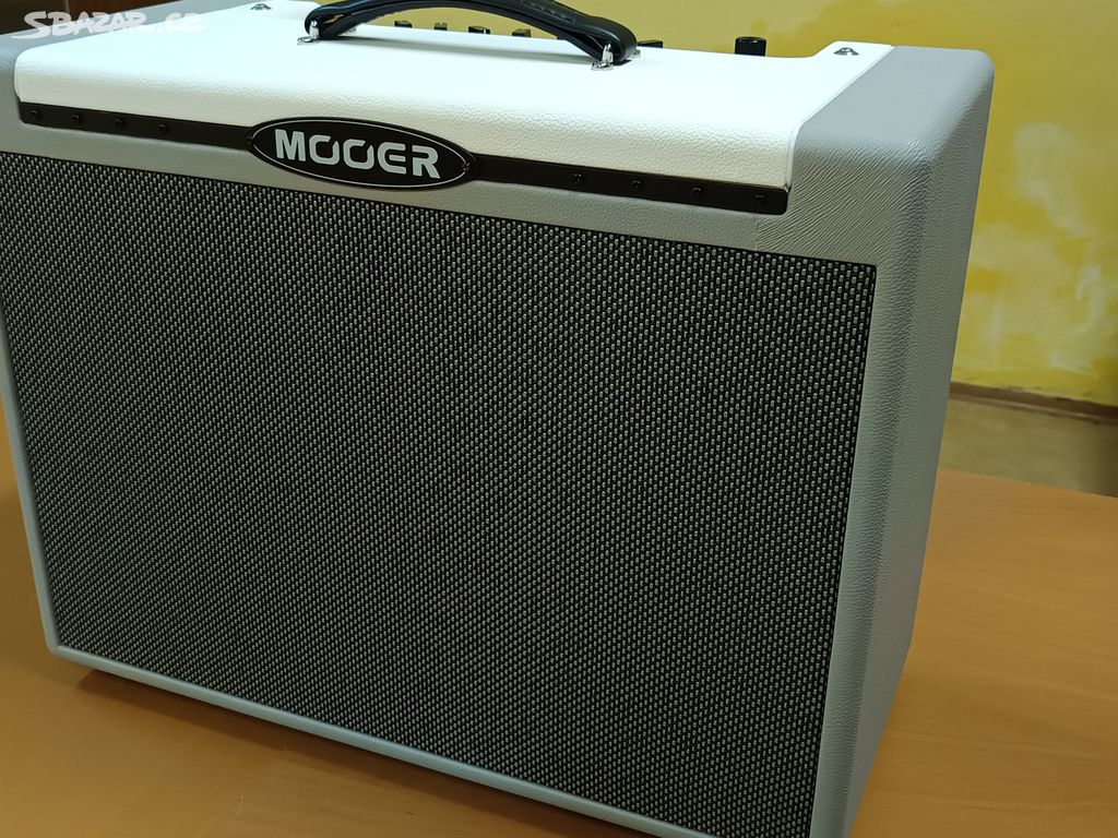 Kytarové kombo MOOER SD75