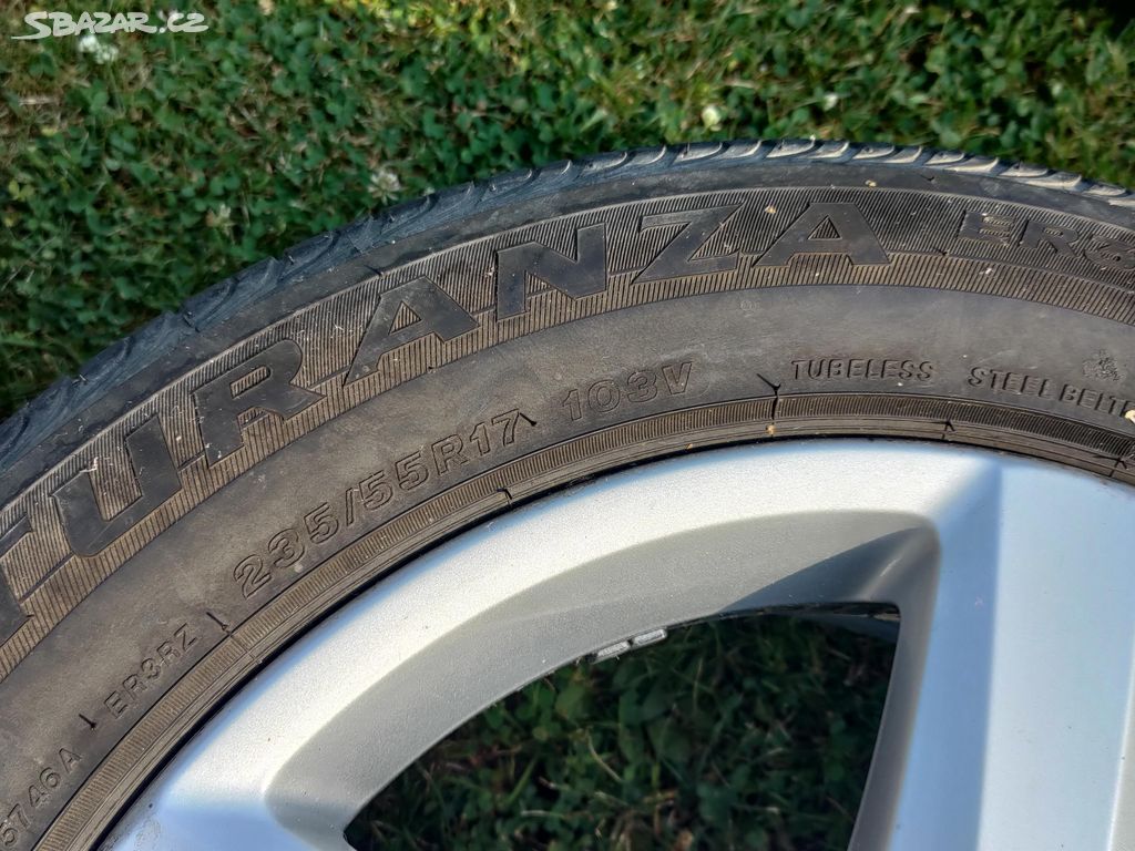 Kola 17" 7Jx17H2 ET55 včetně pneu Bridgestone