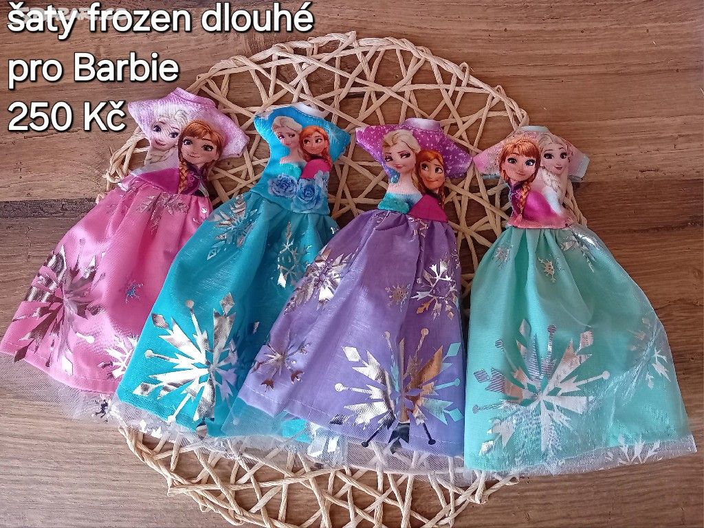 Barbie oblečky sada šatů frozen