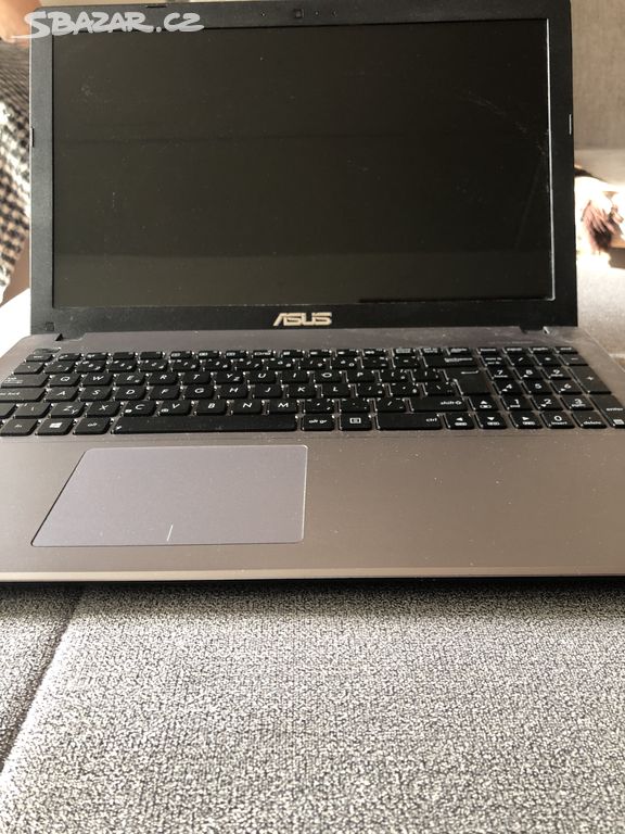 Notebook Asus X550C