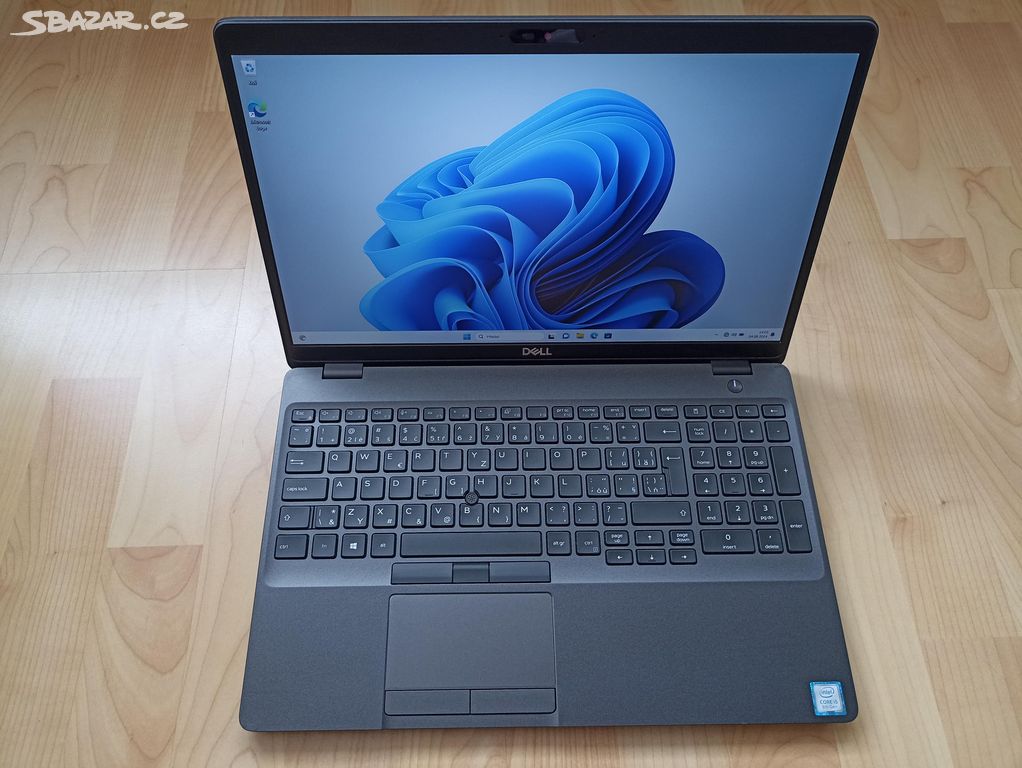 DELL Latitude 5500