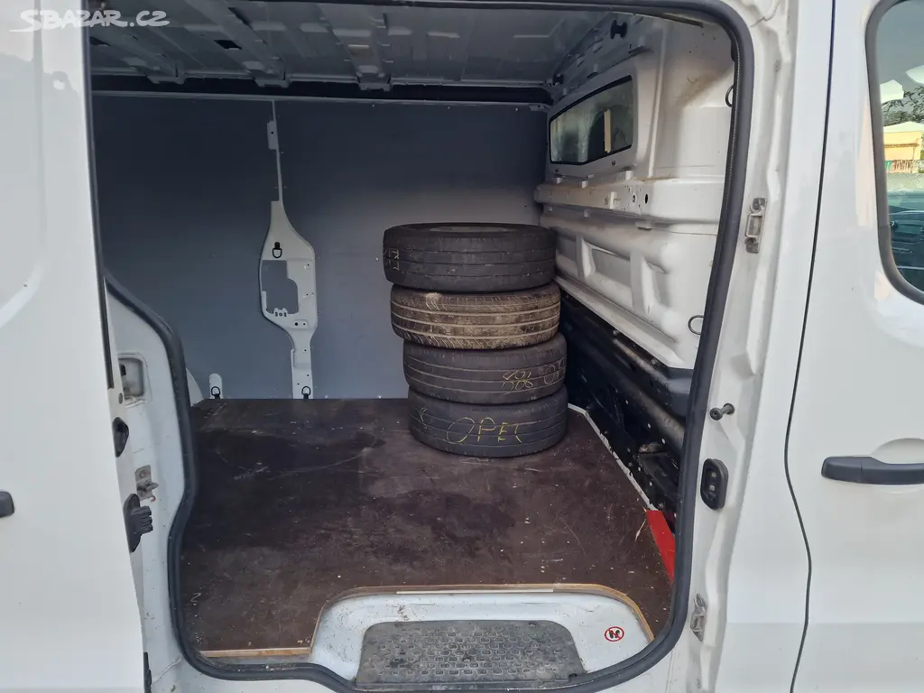 OPEL VIVARO 1,6CDTI L2H1 2016 KLIMA TAŽNÉ - fotka 5