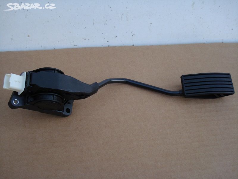Peugeot 407 307fc Novy Plynovy Pedal Motor Dw10bte Melnik Sbazar Cz