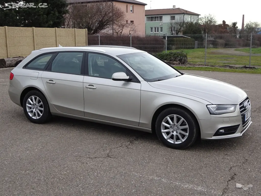 Audi A4 2.0 TDI Avant r.v.2015 (serviska) automat - fotka 2
