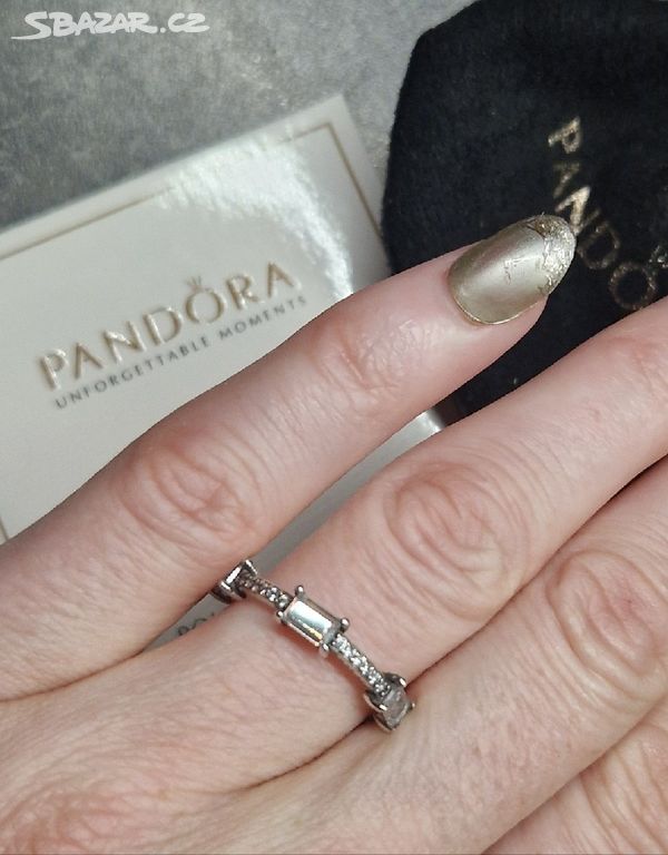 Pandora dámský prsten prstýnek vel 54 se zirkony