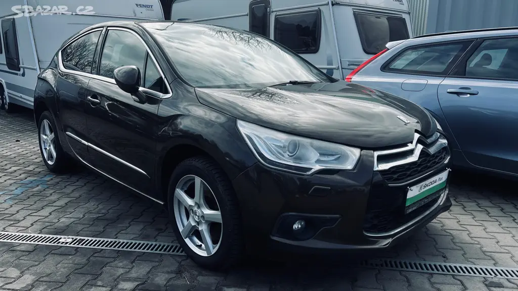 Citroen DS4 1,6 THP 147KW CZ 2013 - fotka 2