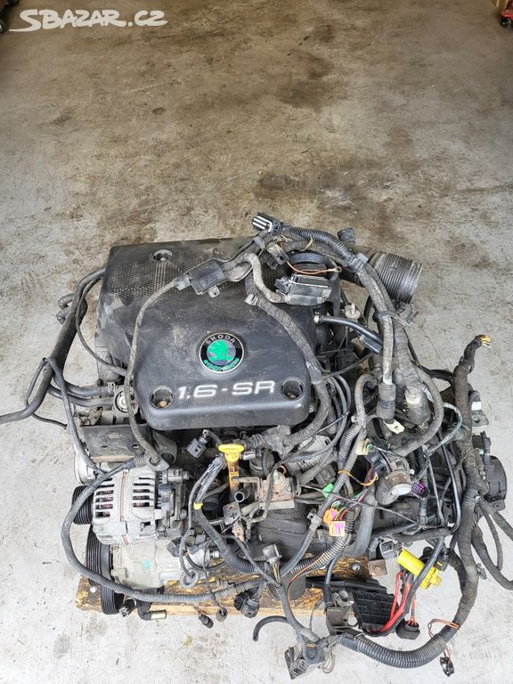 Škoda octavia 1 motor 1.6 74kw