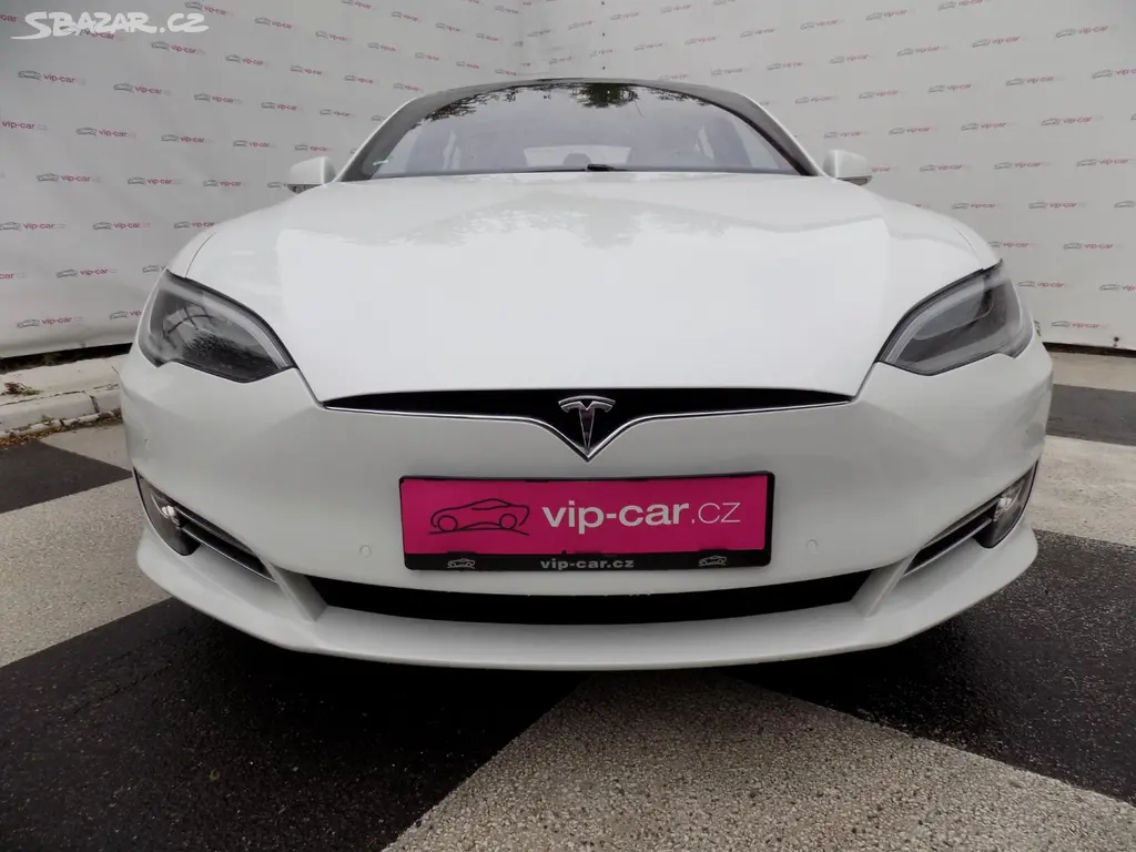 Tesla Model S, P90D-780PS Nabíjení zdarma - fotka 5