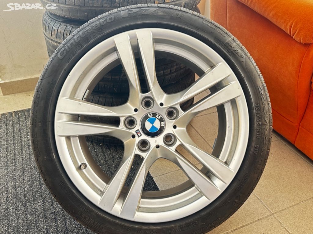 BMW X1 -ZÁNOVNÍ ORIGINÁL ALU KOLA 18 100% STAV