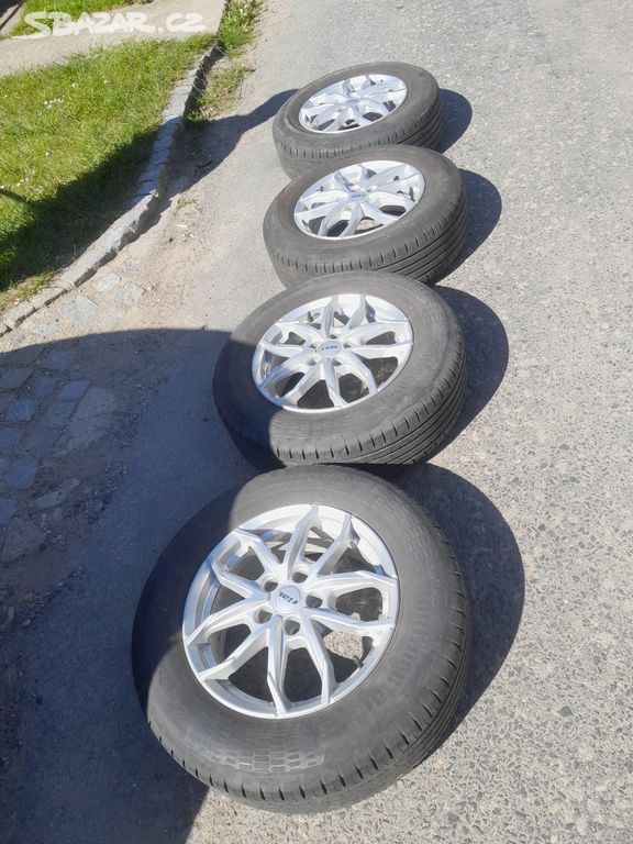 Zánovní alu kola opel mokka 215/55r16 5x105