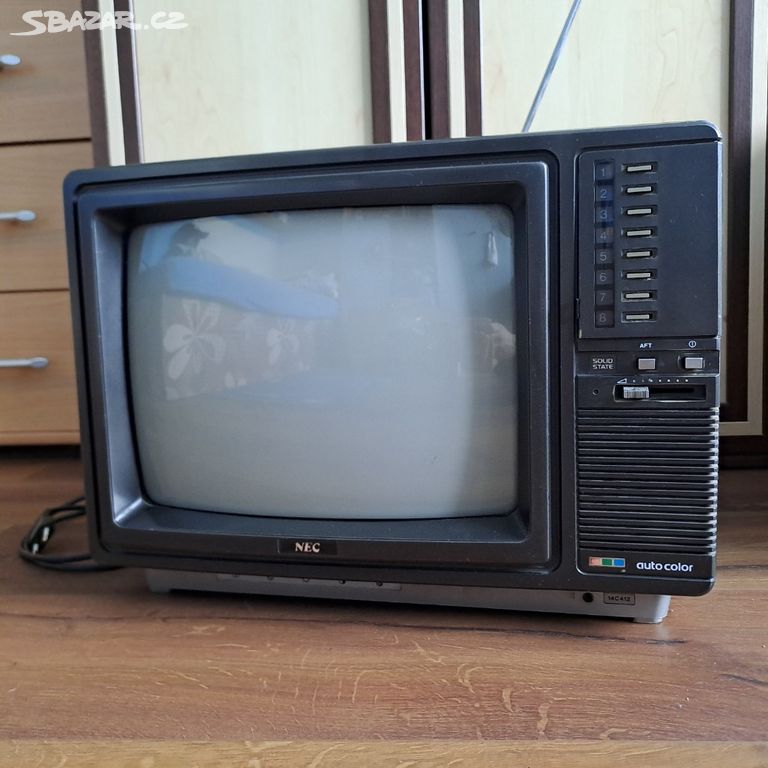 Stará funkční  televize Nec