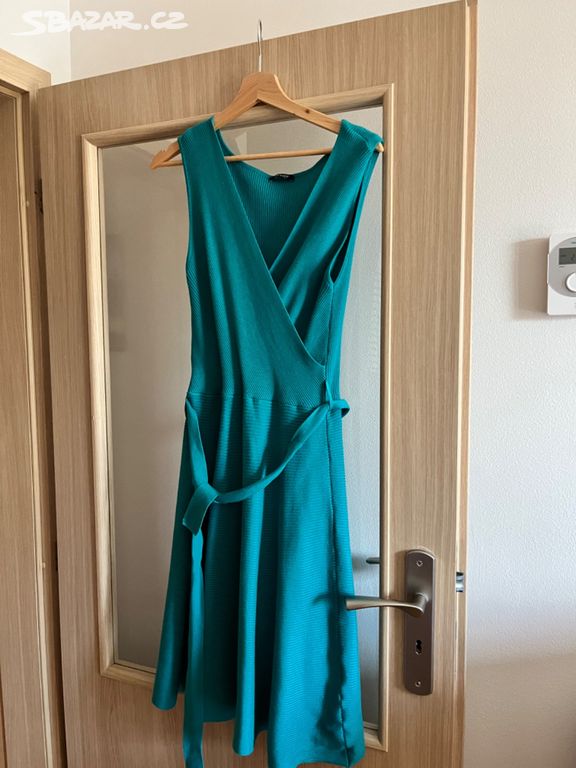 Nové Dámské šaty Orsay 40