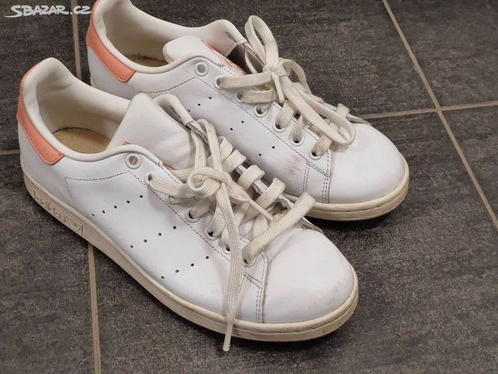 sportovní boty adidas Stan Smith č.40, tenisky