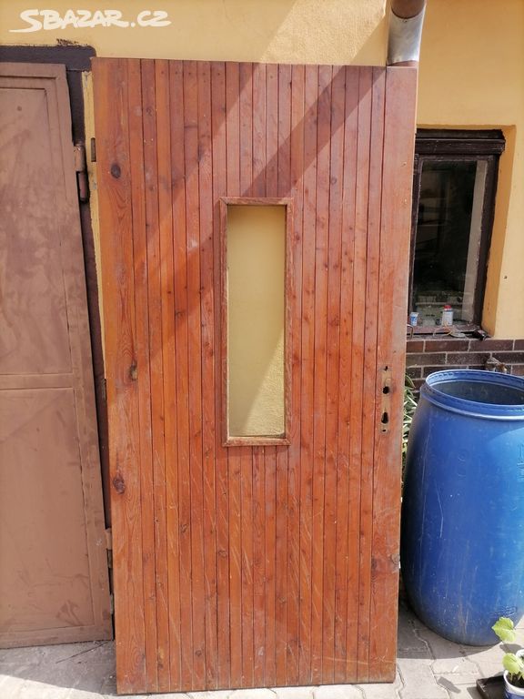 Palubkové dveře vchodové