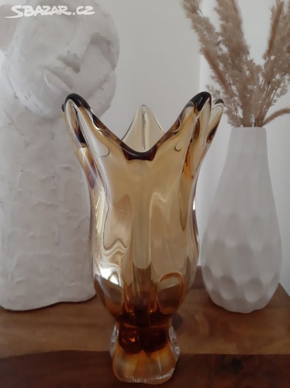 Luxusní medová váza z hutního skla - Egermann