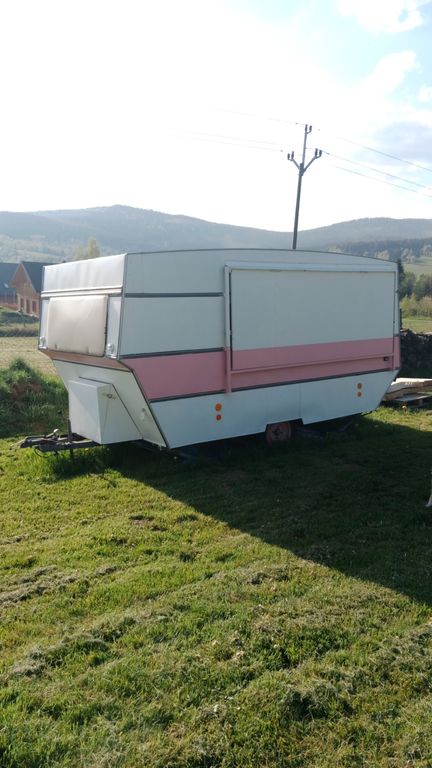 Gastro přívěs, karavan, pojízdný stánek