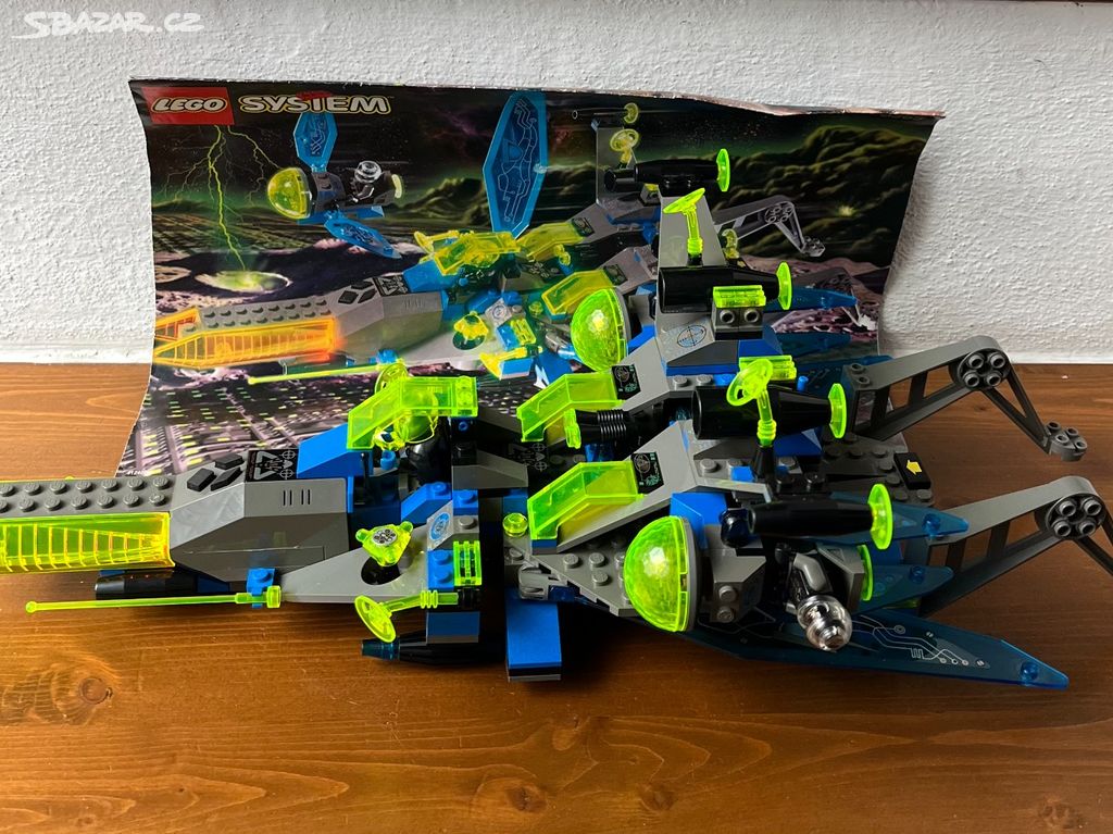 Lego 6969: Celestial Stinger / Space Swarm