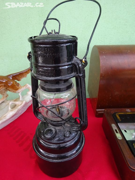 Petrolejová lampa Feuerhand