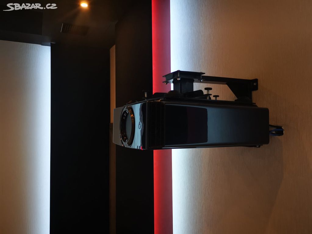 JVC projektor DLA-X7900BE HighEnd 4K PROJEKTOR