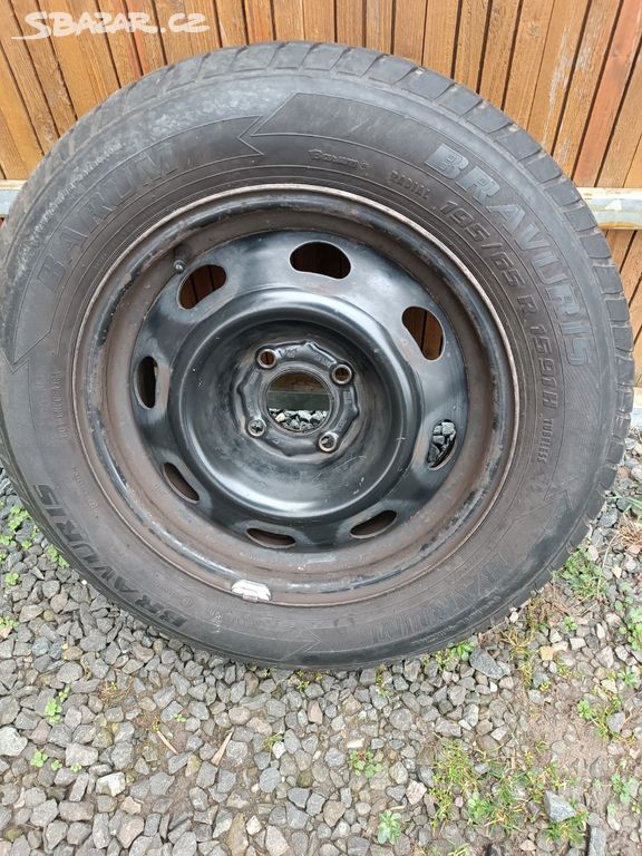 Plechový disk + pneu 195/65 R15 - 1ks