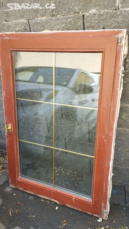 Dřevěné okno 88 (šířka) x 130 cm