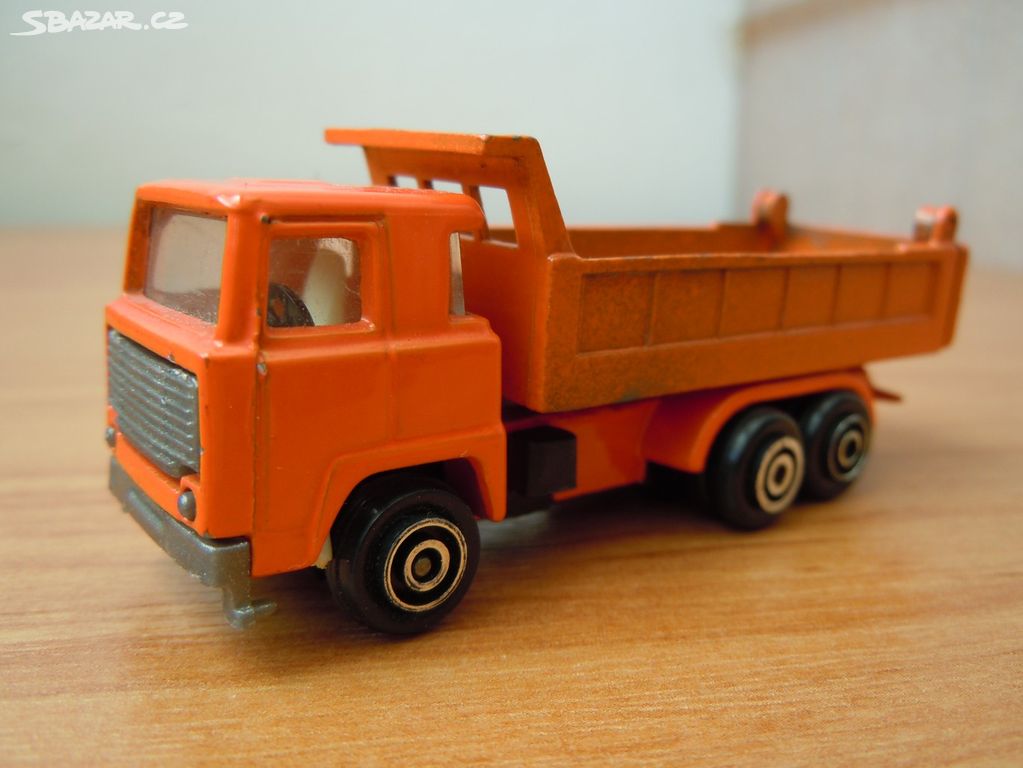 model nákladního auta , Dump Truck , Playart .