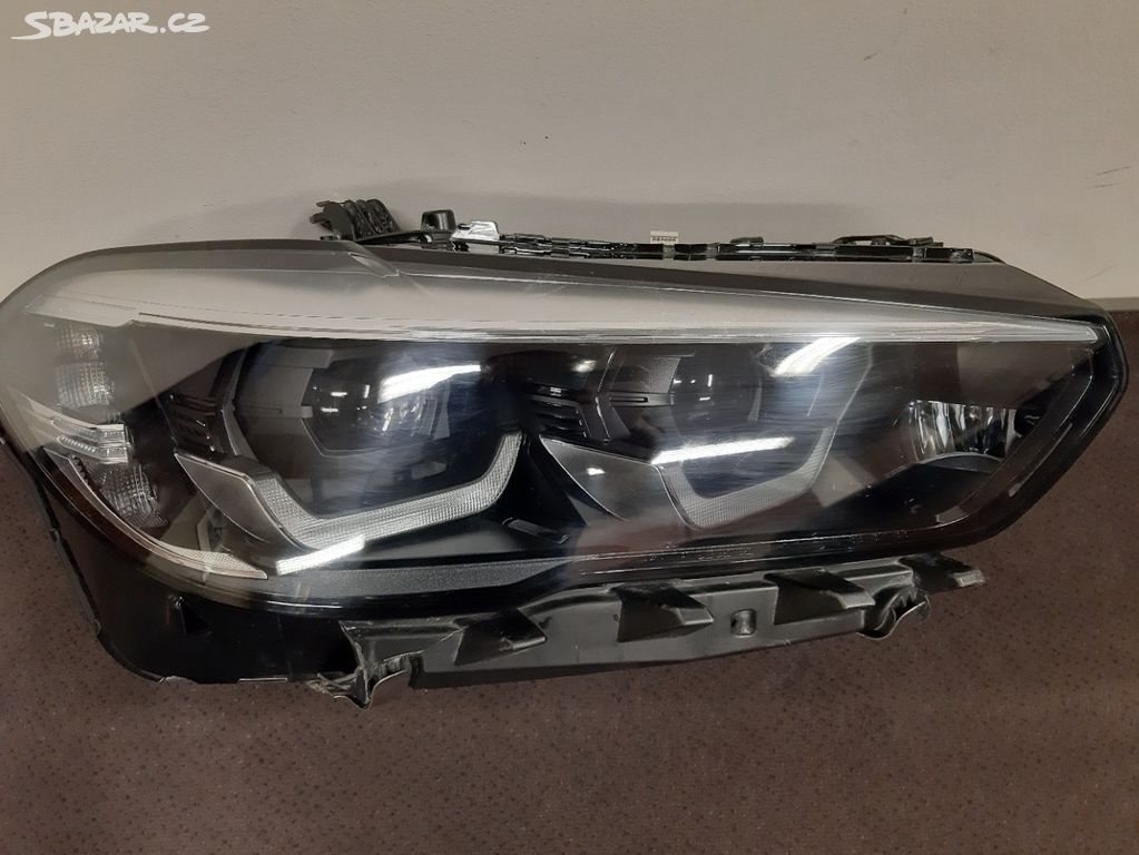 BMW X5 G05 Full led světlomet Pravá strana