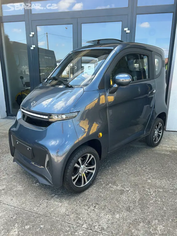 Elektromobil E-Car 2000W ŘP AM Lith. 70AH sv. mod. - fotka 4