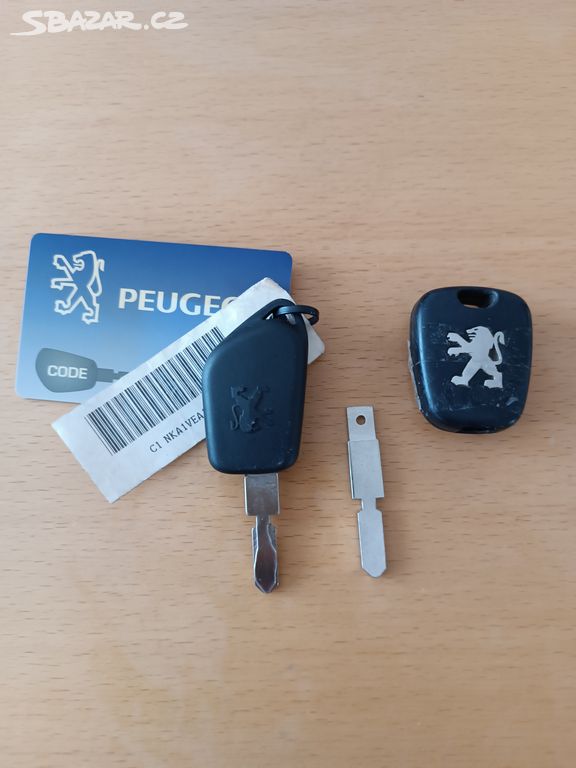 Klíč s čipem a novou planžetou Peugeot