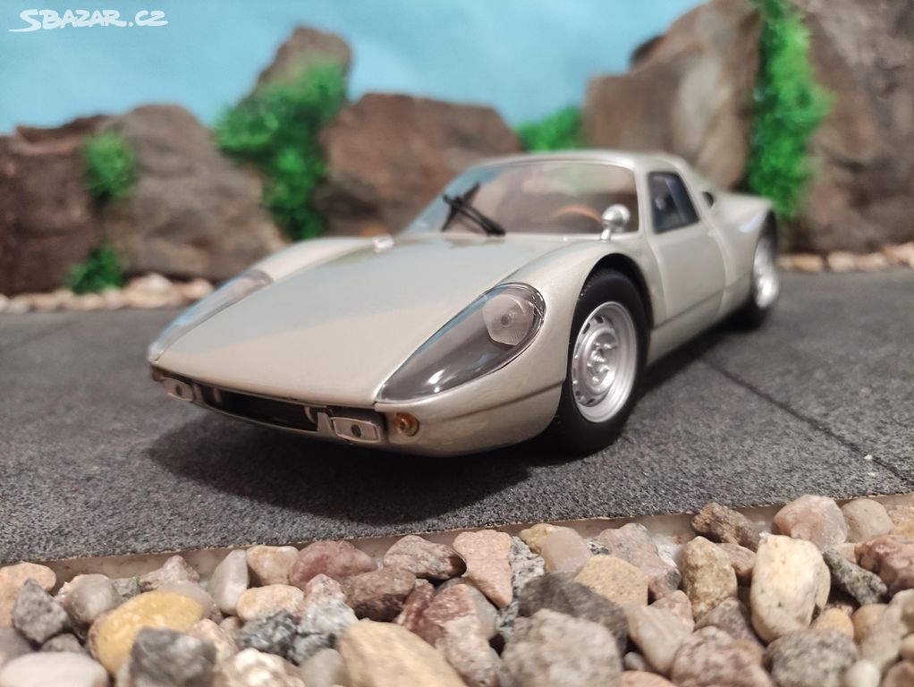 prodám model 1:18 porsche 904 GTS 1964