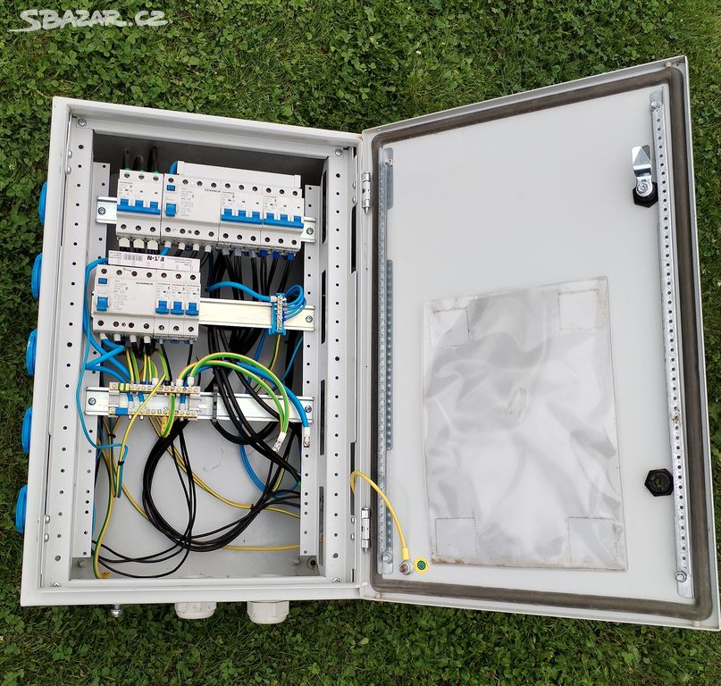 Stavební - staveništní rozvaděč 10x 230V, 4x 400V