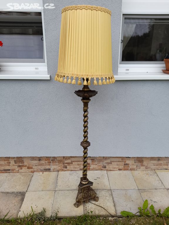 Bronzová podlahová lampa