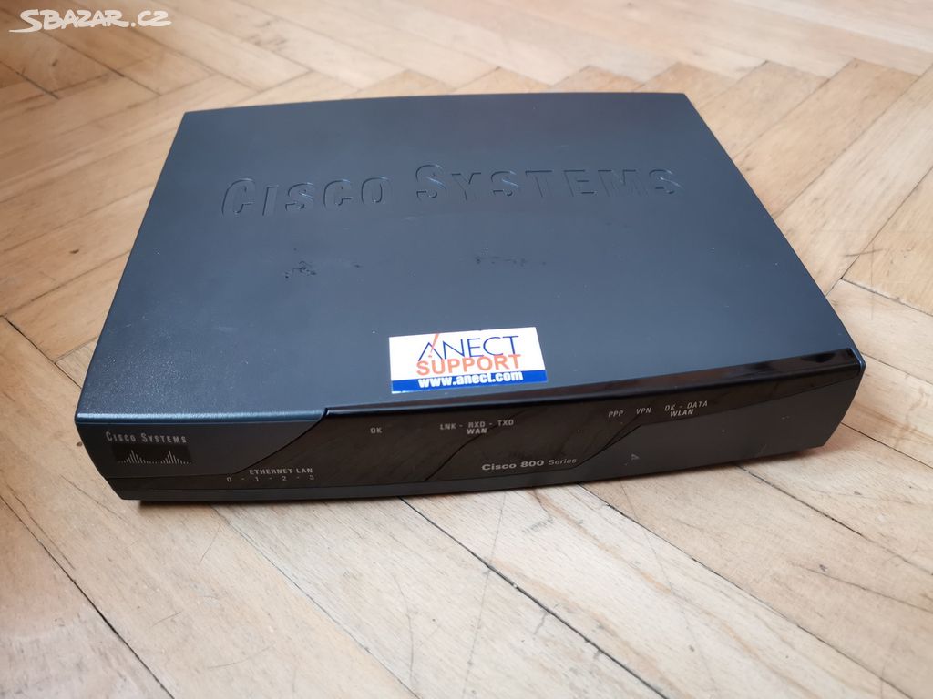 Cisco 871W Ethernet Wireless-G router