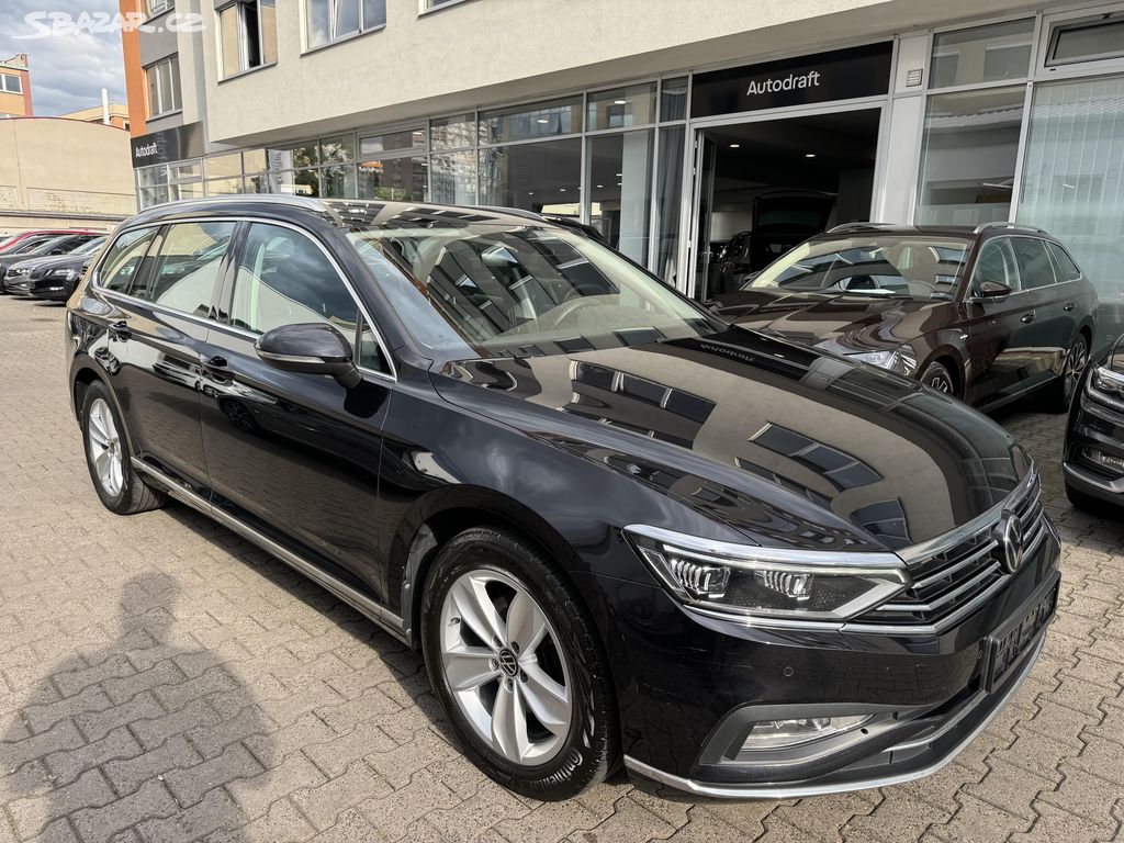 VW Passat B8 2.0 TDI 110kW DSG Matrix ERGO Kamera