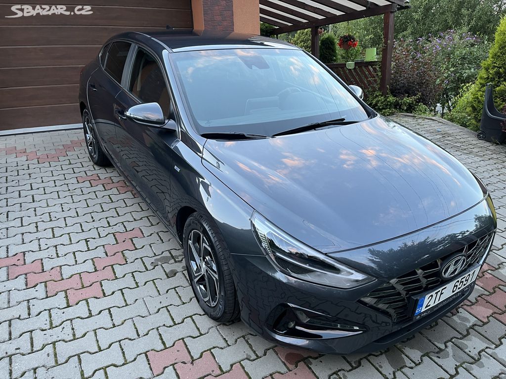 Hyundai i30 fastback 1.5 t-gdi