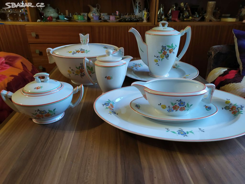 Starožitná 7dílná porcelánová sada Royal Epiag