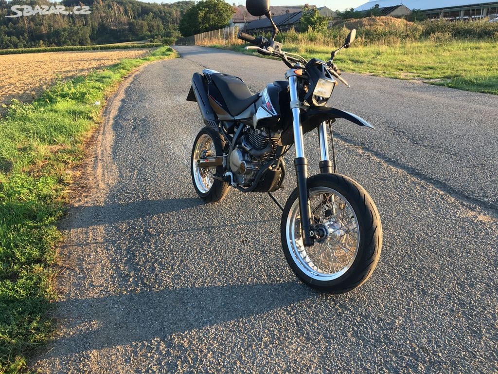 Motocykl Beta M4