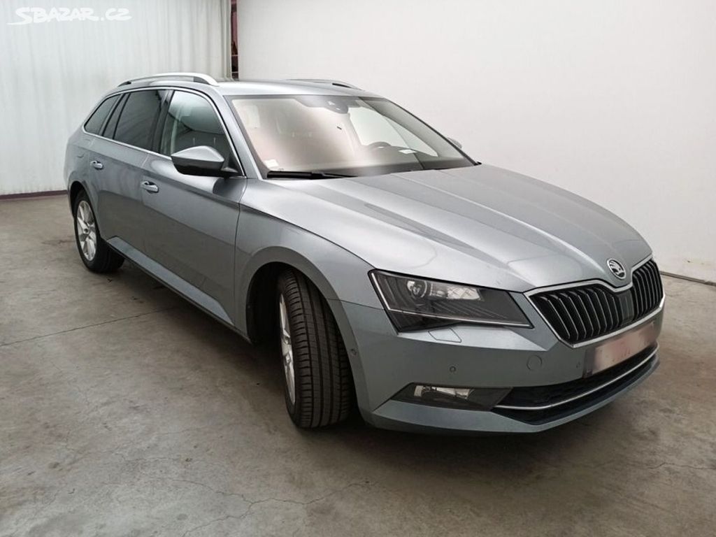 Škoda Superb, 2.0 TDI Style, plný servis