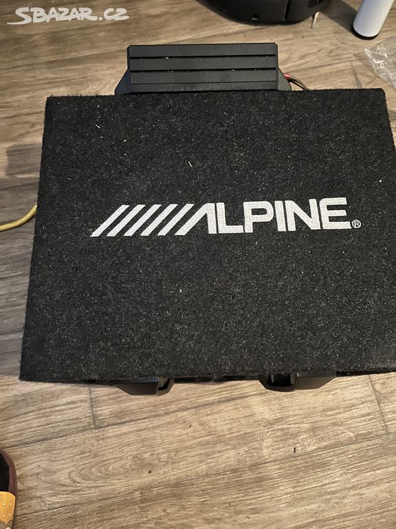 Alpine subwoofer + zesilovač + rádio+ kabeláž