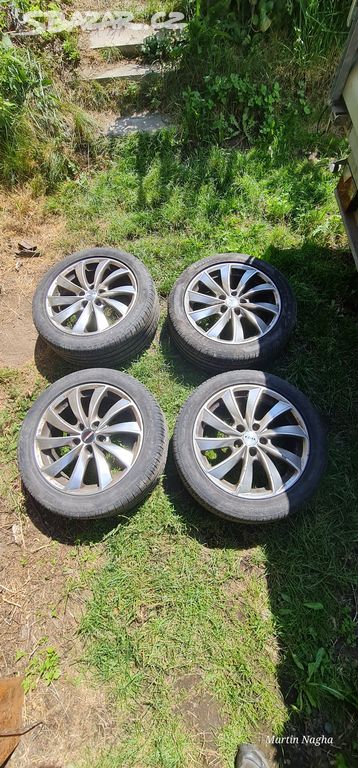 Pneu 235/45 R17 97W Pirelli P7 s disky 5x 112