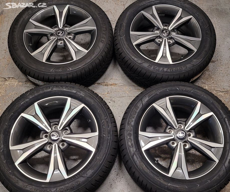 Lexus UX,17' alu disky,antracit, zimní GoodYear