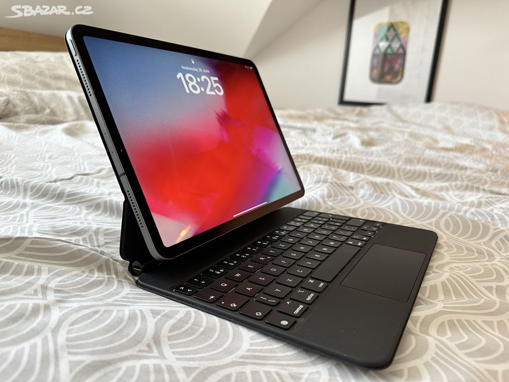 Apple iPad Pro 11 256gb LTE 2018 + Magic Keyboard