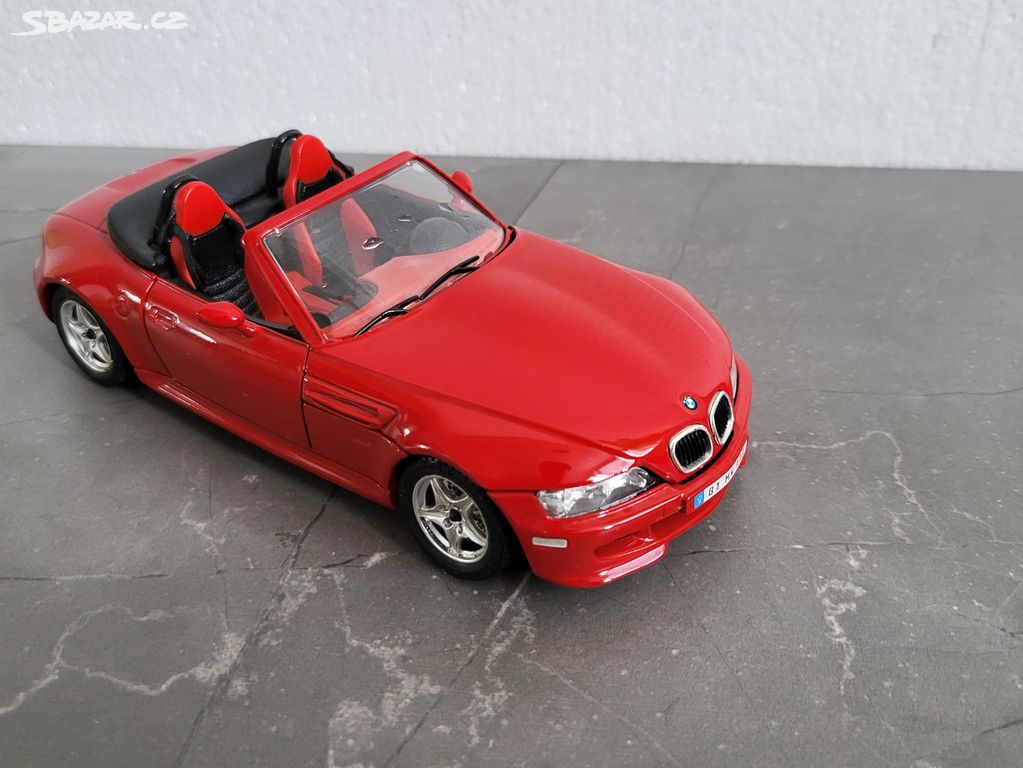 Model auta Bburago BMW M Roadster (1996)