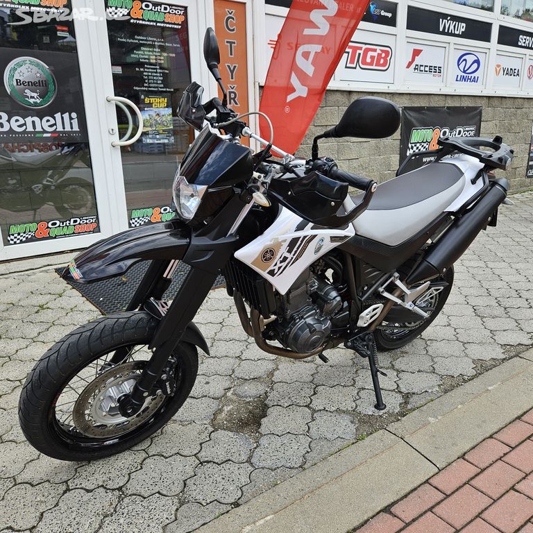 Yamaha XT 660 X Supermotard, 35 kW, Brembo třmeny