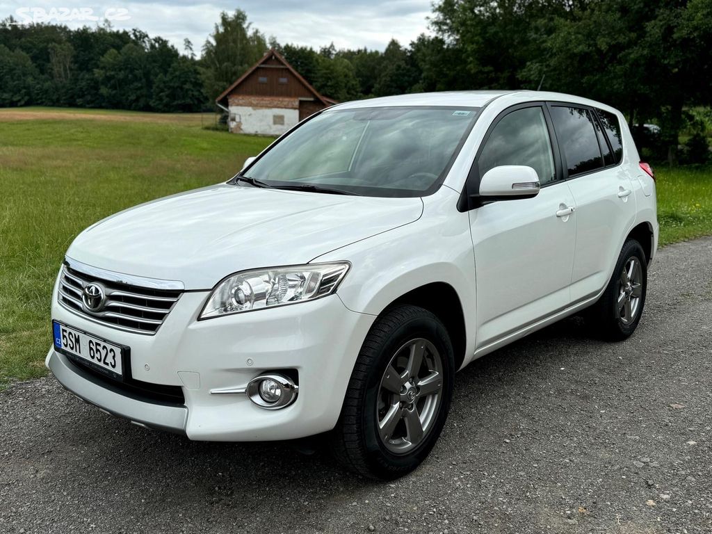 TOYOTA RAV 4 2.0i 116kw 4X4 156tis.km. AUTOMAT